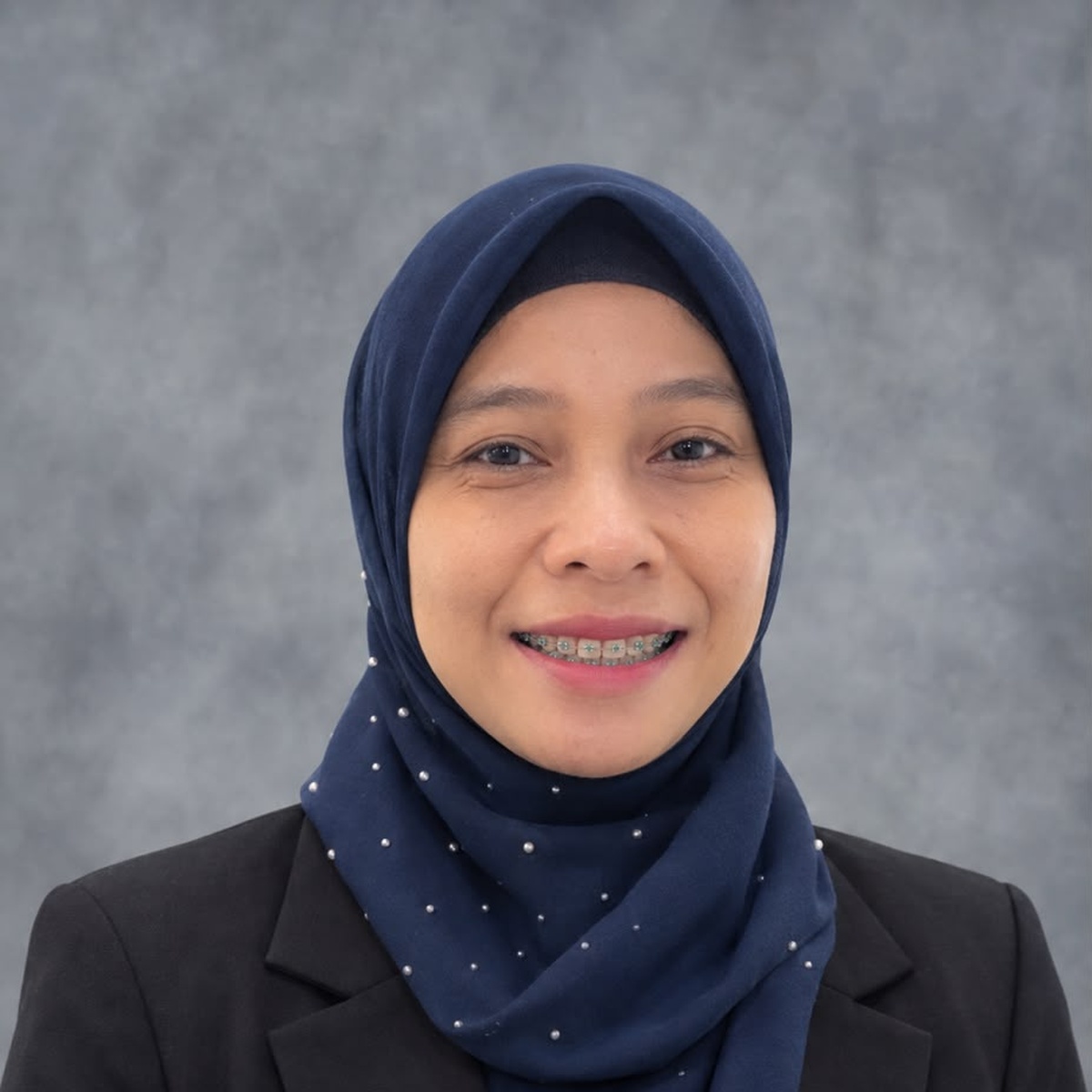 Cik Noor Azreen Binti Ana